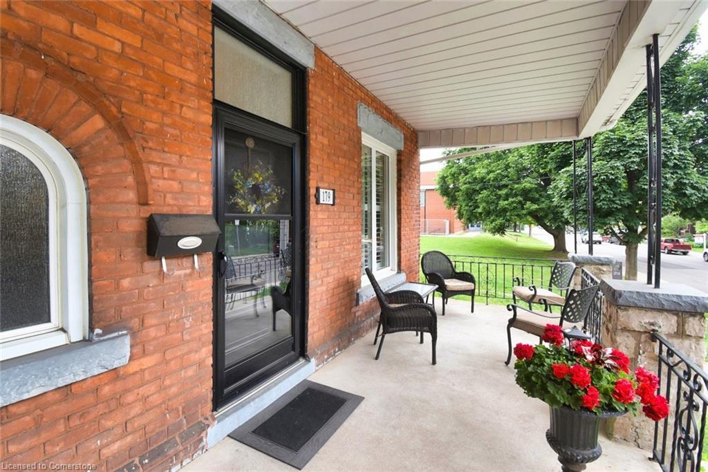 179 Macnab Street N, Hamilton, ON - Outdoor With Exterior