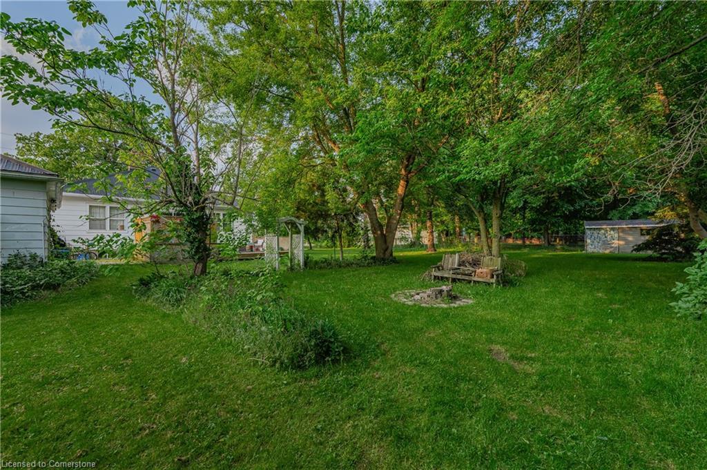 1060 Queens Bush Road, Wellesley, ON