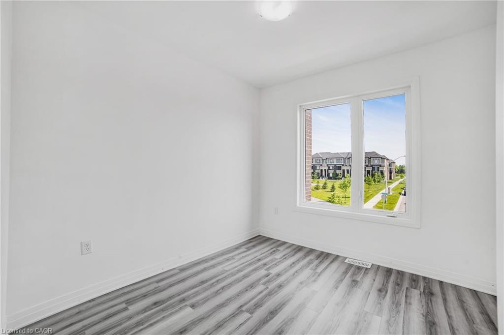 79 Gateland Drive, Barrie, ON - Indoor Photo Showing Other Room