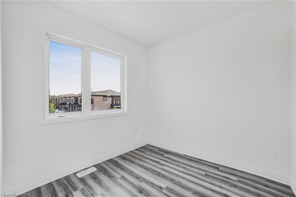 79 Gateland Drive, Barrie, ON - Indoor Photo Showing Other Room