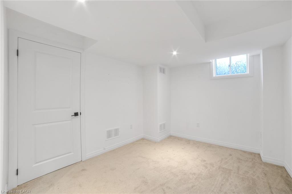 79 Gateland Drive, Barrie, ON - Indoor Photo Showing Other Room