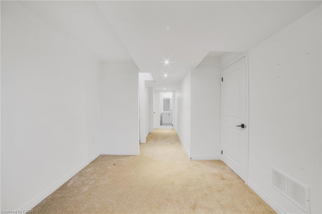 79 Gateland Drive, Barrie, ON - Indoor Photo Showing Other Room