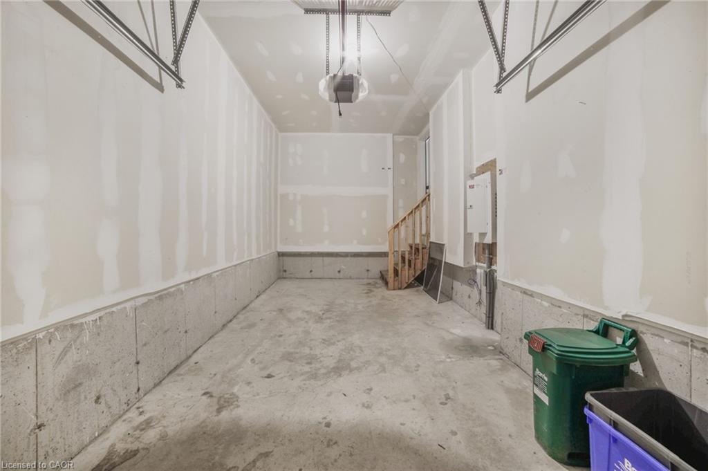 79 Gateland Drive, Barrie, ON - Indoor