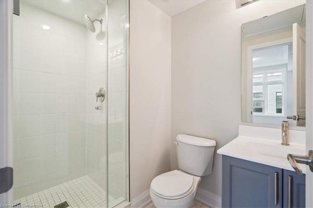 105-1593 Rose Way, Milton, ON - Indoor Photo Showing Bathroom