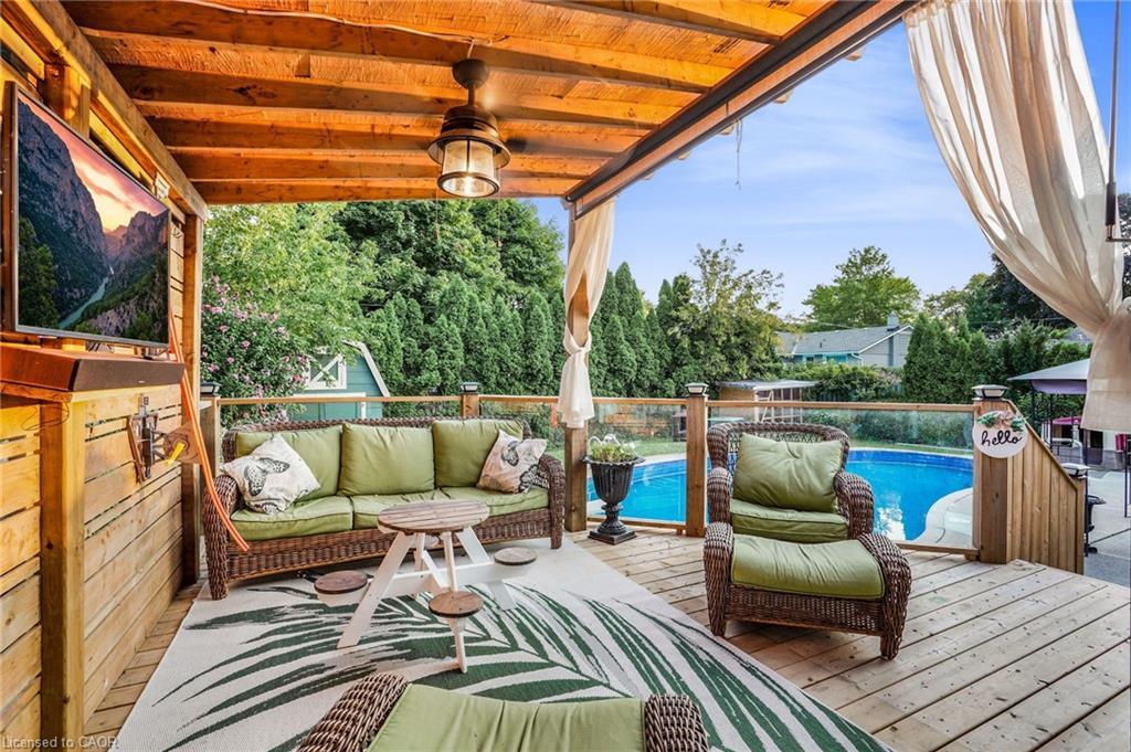 3316 Tallman Drive, Lincoln, ON - Outdoor With Deck Patio Veranda With Exterior