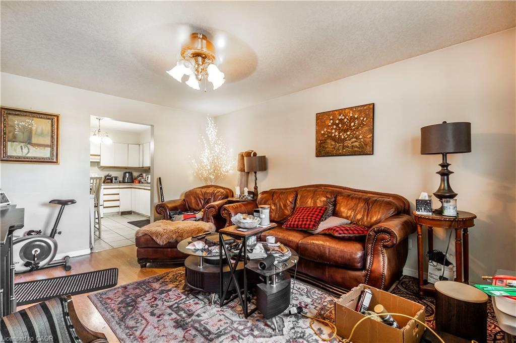 104 Oakwood Avenue, Cambridge, ON