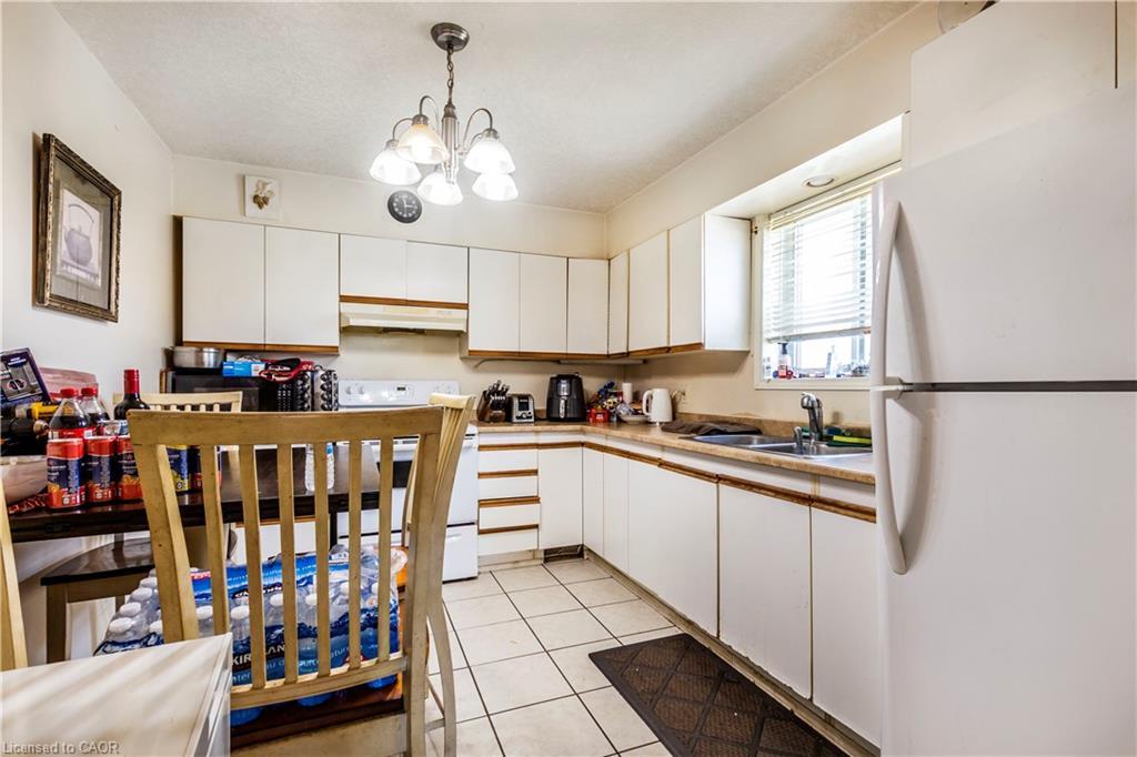 104 Oakwood Avenue, Cambridge, ON