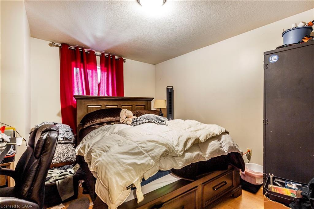 104 Oakwood Avenue, Cambridge, ON