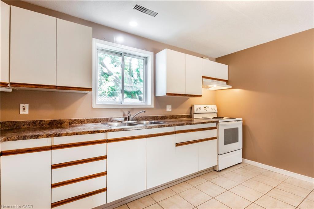 104 Oakwood Avenue, Cambridge, ON