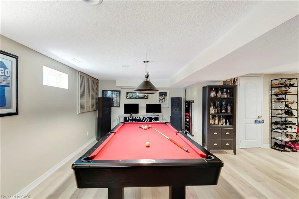 2325 Duncaster Drive, Burlington, ON - Indoor Photo Showing Other Room