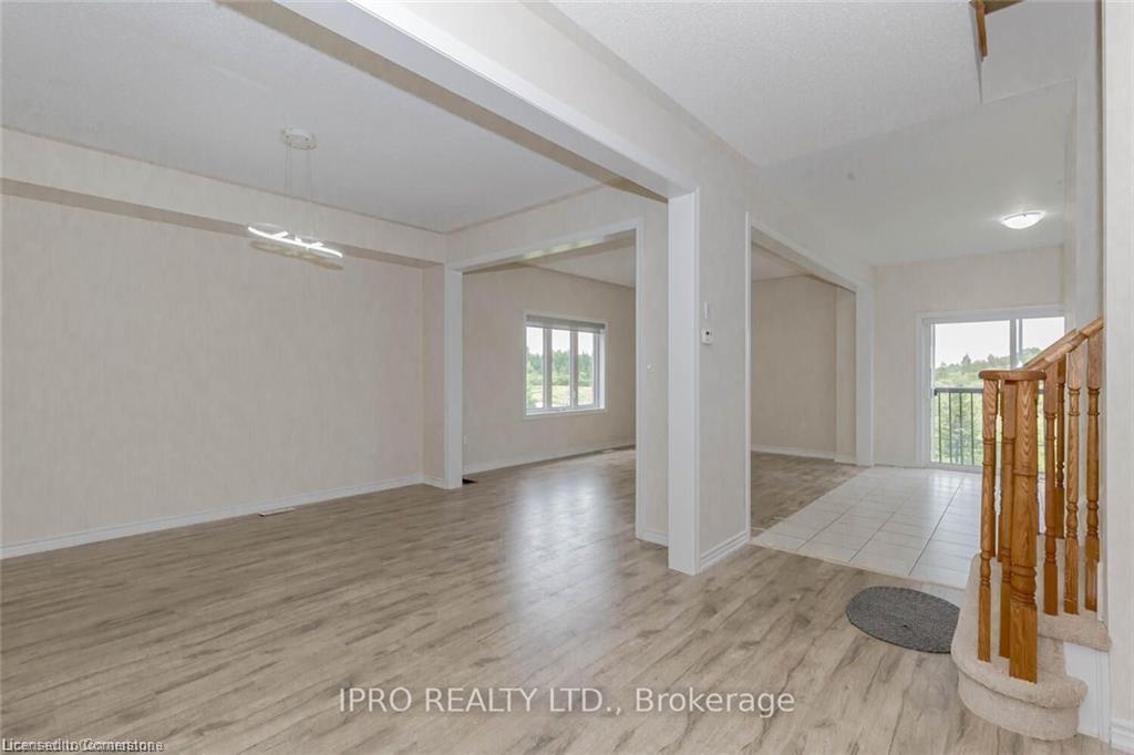 121 Elm Street, Dundalk, ON - Indoor Photo Showing Other Room