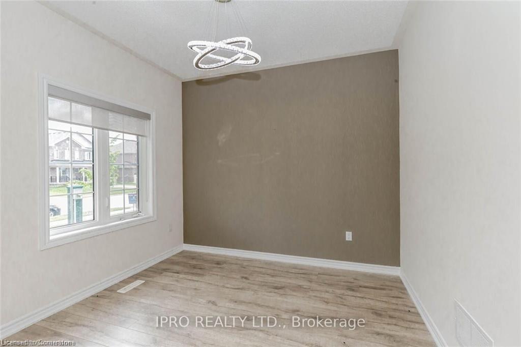 121 Elm Street, Dundalk, ON - Indoor Photo Showing Other Room