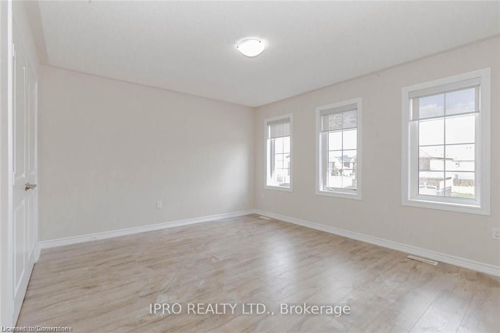 121 Elm Street, Dundalk, ON - Indoor Photo Showing Other Room