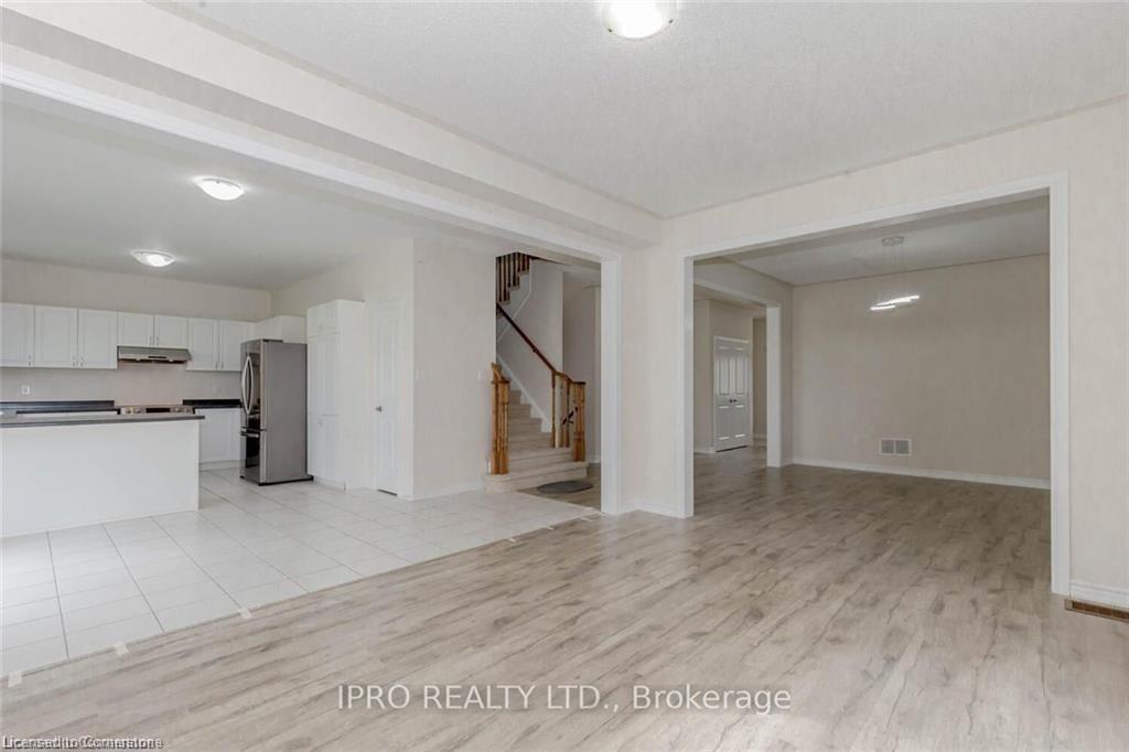 121 Elm Street, Dundalk, ON - Indoor Photo Showing Other Room