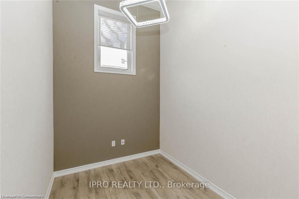 121 Elm Street, Dundalk, ON - Indoor Photo Showing Other Room