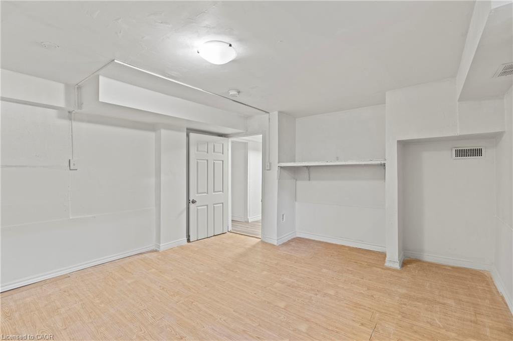 50 West 4Th Street, Hamilton, ON - Indoor Photo Showing Other Room