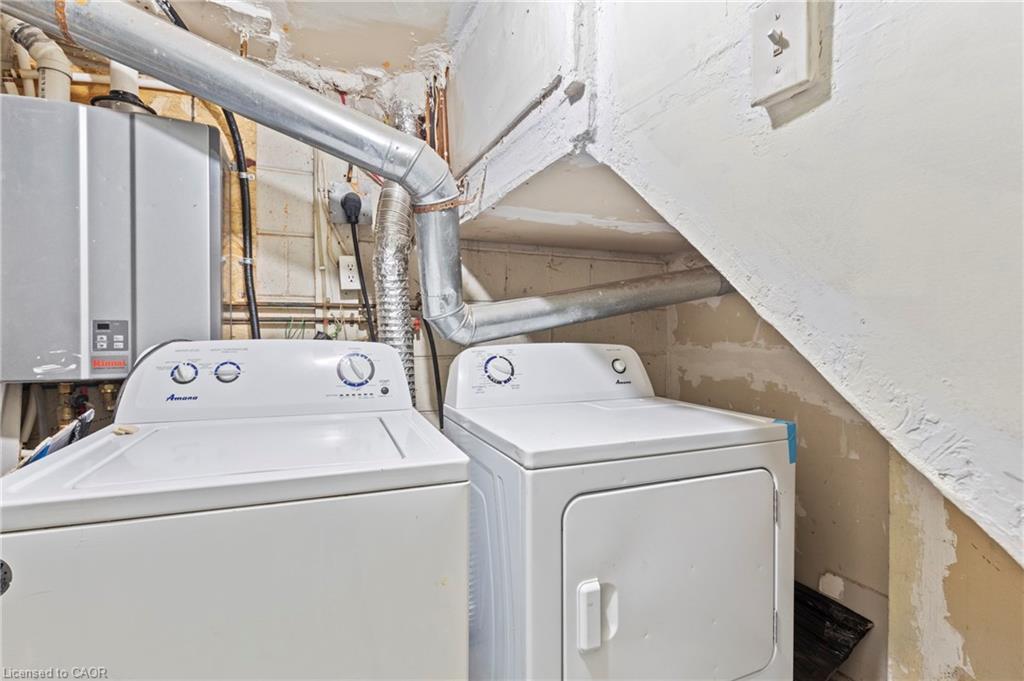 50 West 4Th Street, Hamilton, ON - Indoor Photo Showing Laundry Room