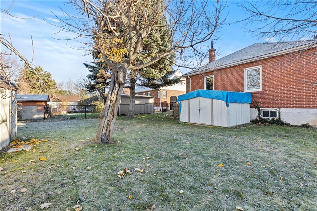 50 West 4Th Street, Hamilton, ON - Outdoor