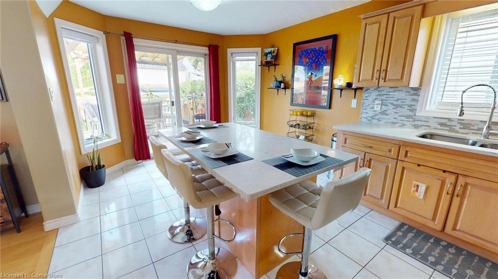 51 Highgate Road, Kitchener, ON - Indoor