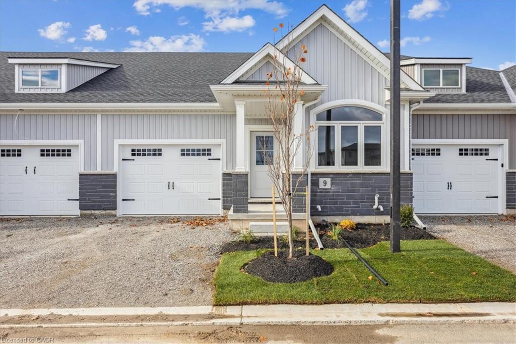 9 Wiley Trail, Welland, ON - Outdoor With Facade