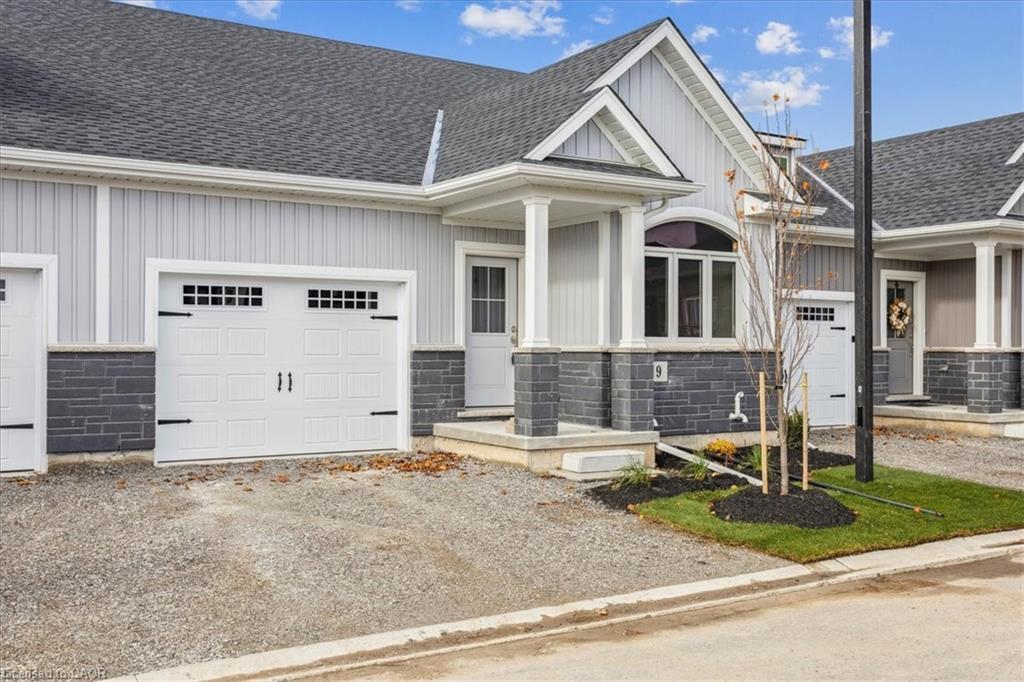 9 Wiley Trail, Welland, ON - Outdoor With Facade