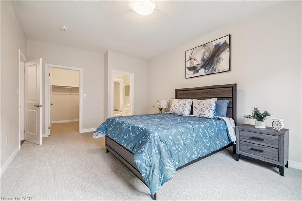 9 Wiley Trail, Welland, ON - Indoor Photo Showing Bedroom