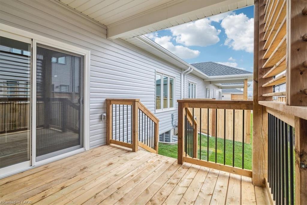 9 Wiley Trail, Welland, ON - Outdoor With Deck Patio Veranda With Exterior