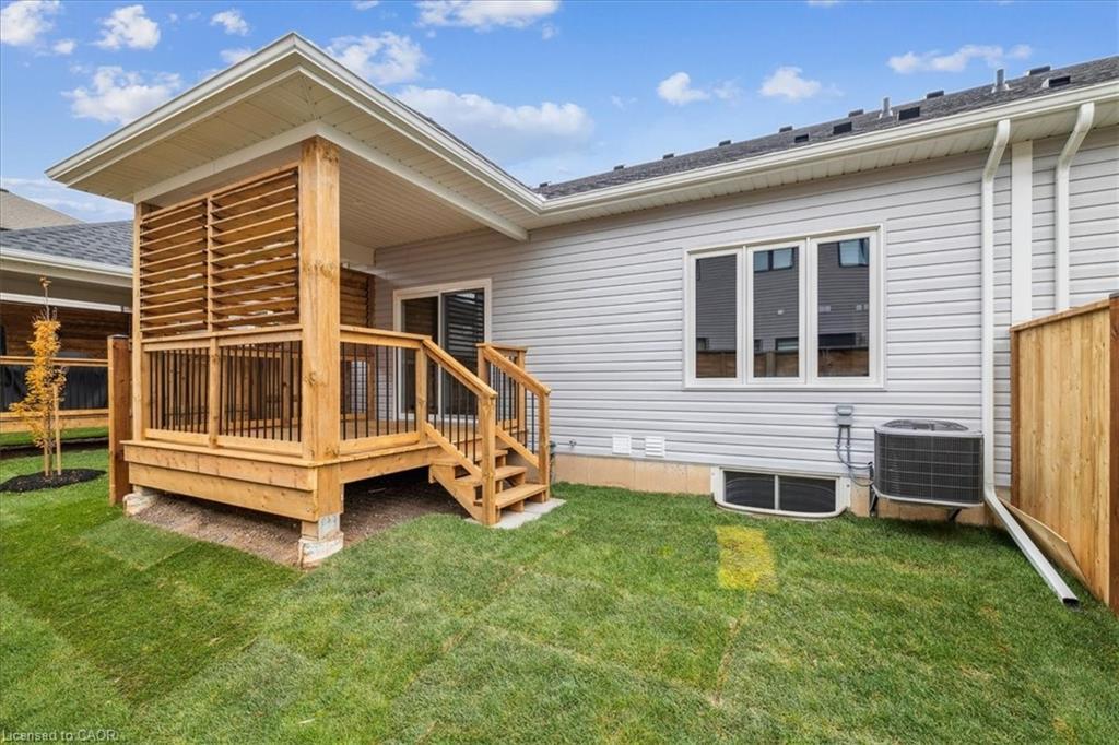 9 Wiley Trail, Welland, ON - Outdoor With Deck Patio Veranda With Exterior
