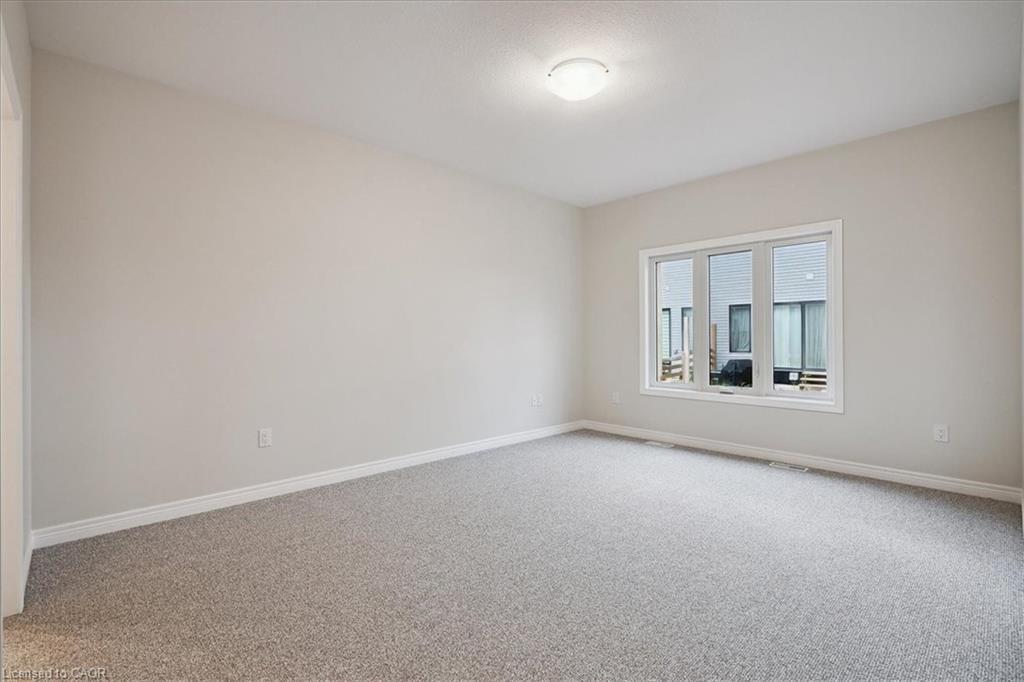 59 Montrose Trail, Welland, ON - Indoor Photo Showing Other Room
