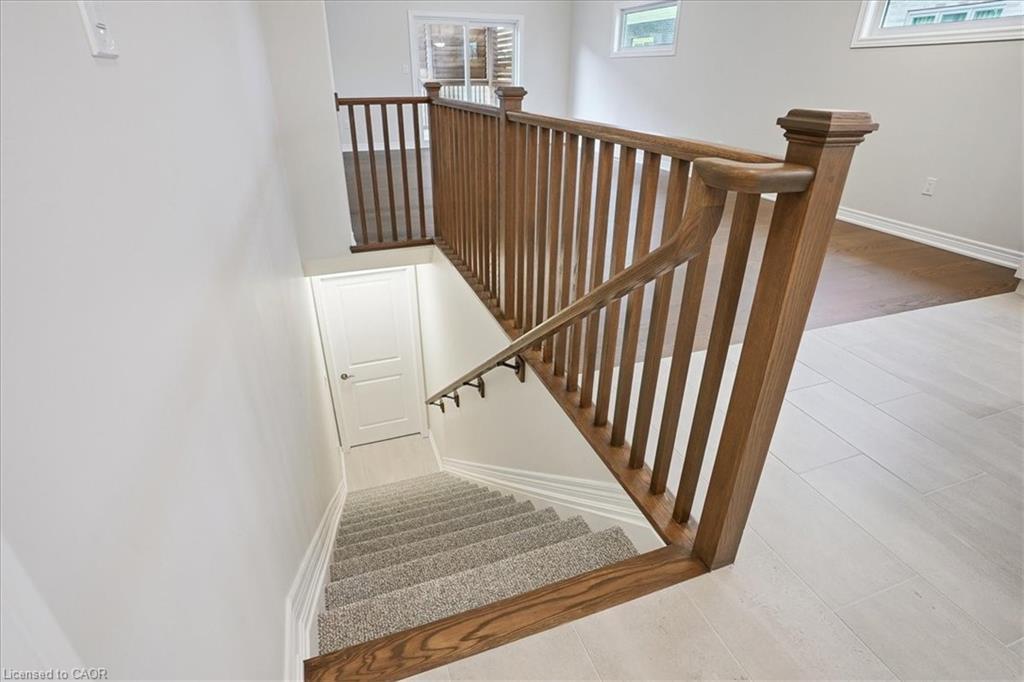 59 Montrose Trail, Welland, ON - Indoor Photo Showing Other Room