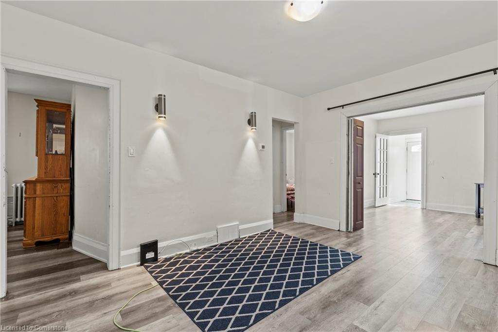 1 West Street N, Thorold, ON - Indoor Photo Showing Other Room