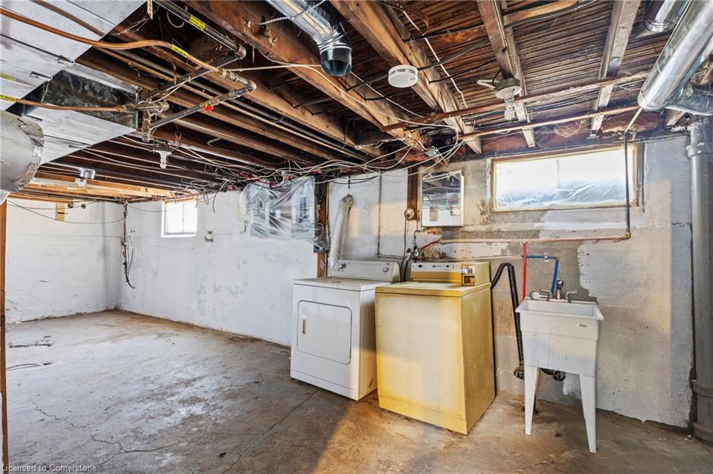 1 West Street N, Thorold, ON - Indoor