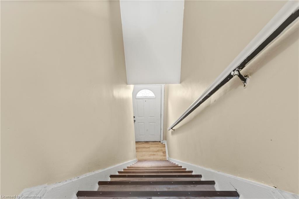 1 West Street N, Thorold, ON - Indoor Photo Showing Other Room