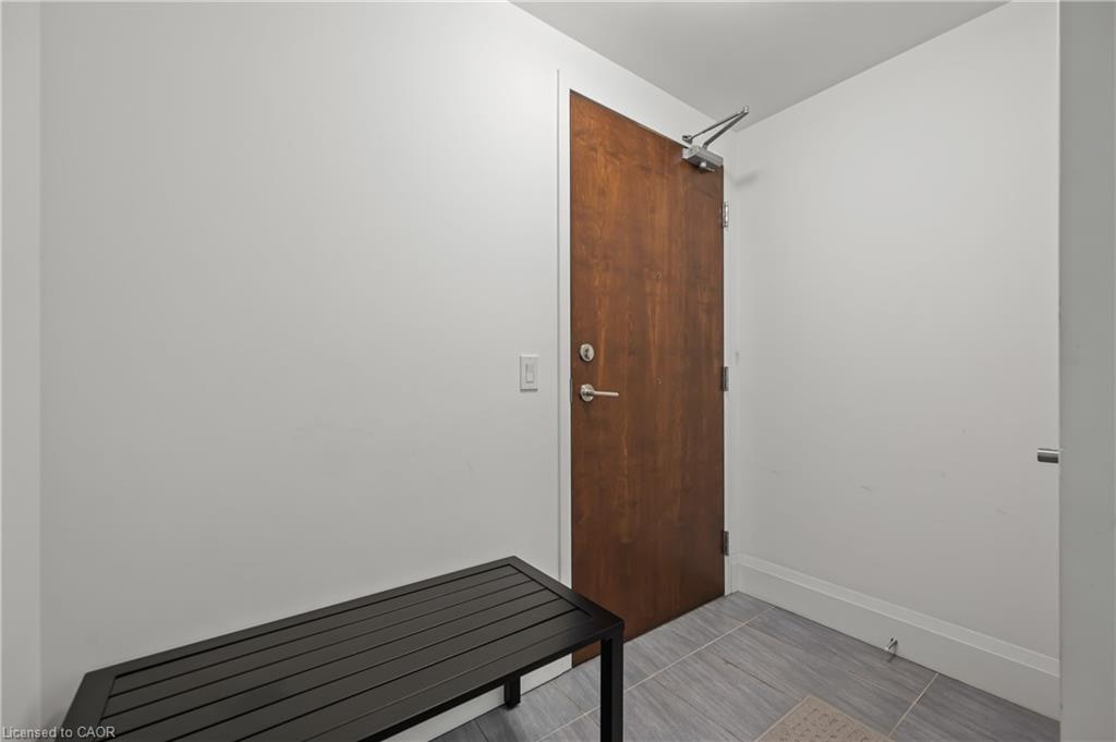 2305-108 Garment Street, Kitchener, ON - Indoor Photo Showing Other Room