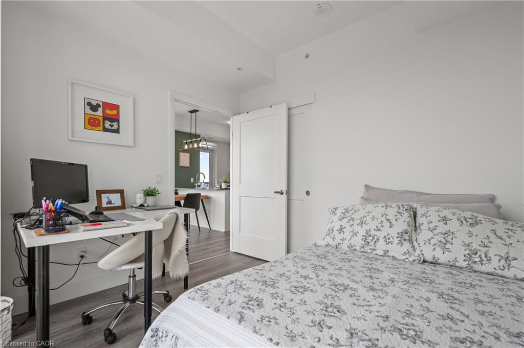 2305-108 Garment Street, Kitchener, ON - Indoor Photo Showing Bedroom