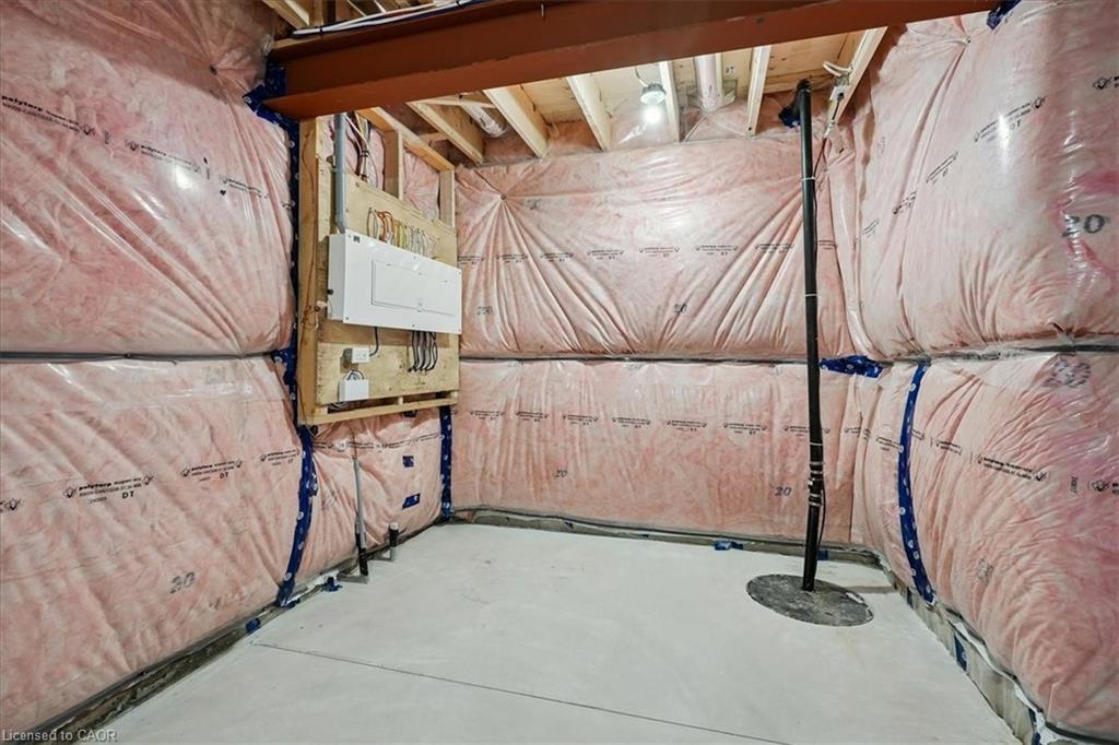 15 Wiley Trail, Welland, ON - Indoor