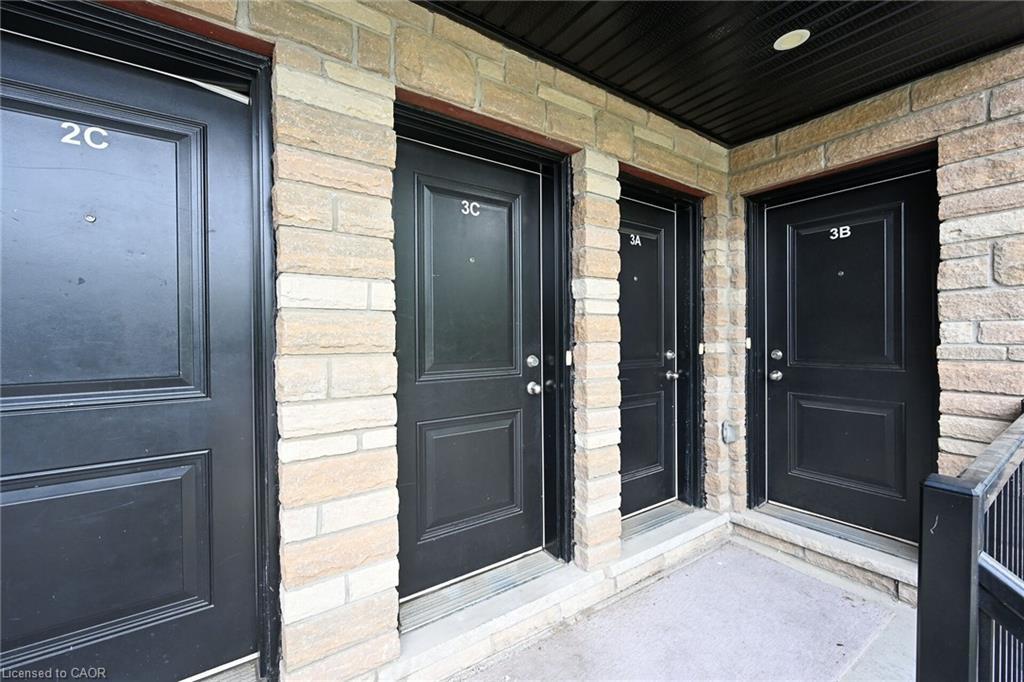 3C-164 Heiman Street, Kitchener, ON - Outdoor With Exterior