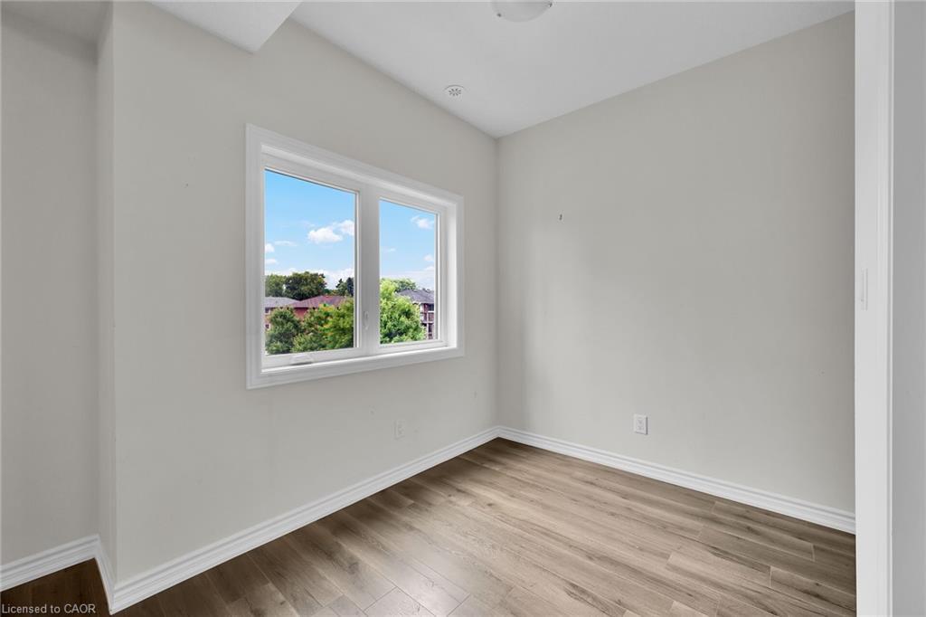 3C-164 Heiman Street, Kitchener, ON - Indoor Photo Showing Other Room