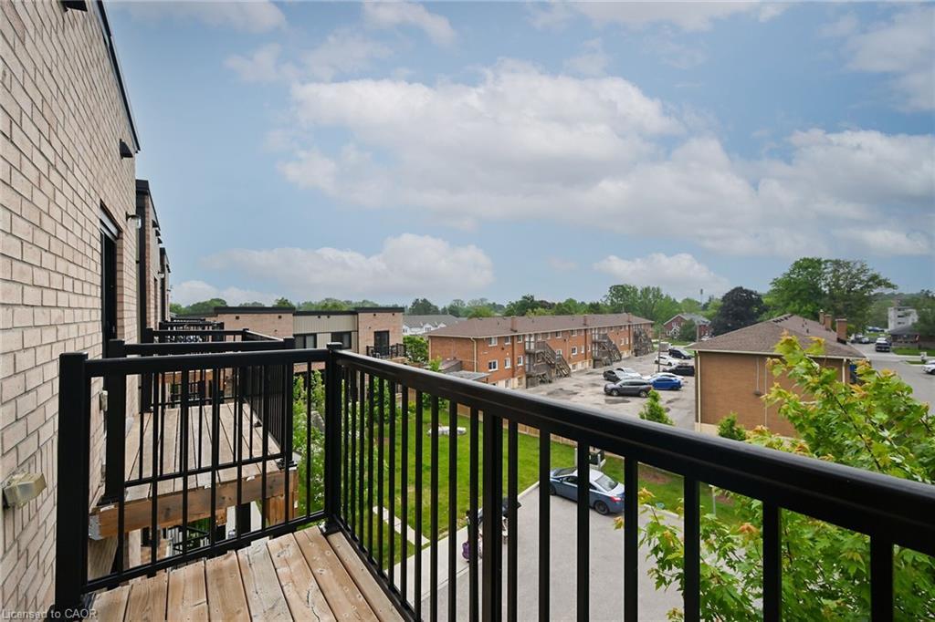 3C-164 Heiman Street, Kitchener, ON - Outdoor