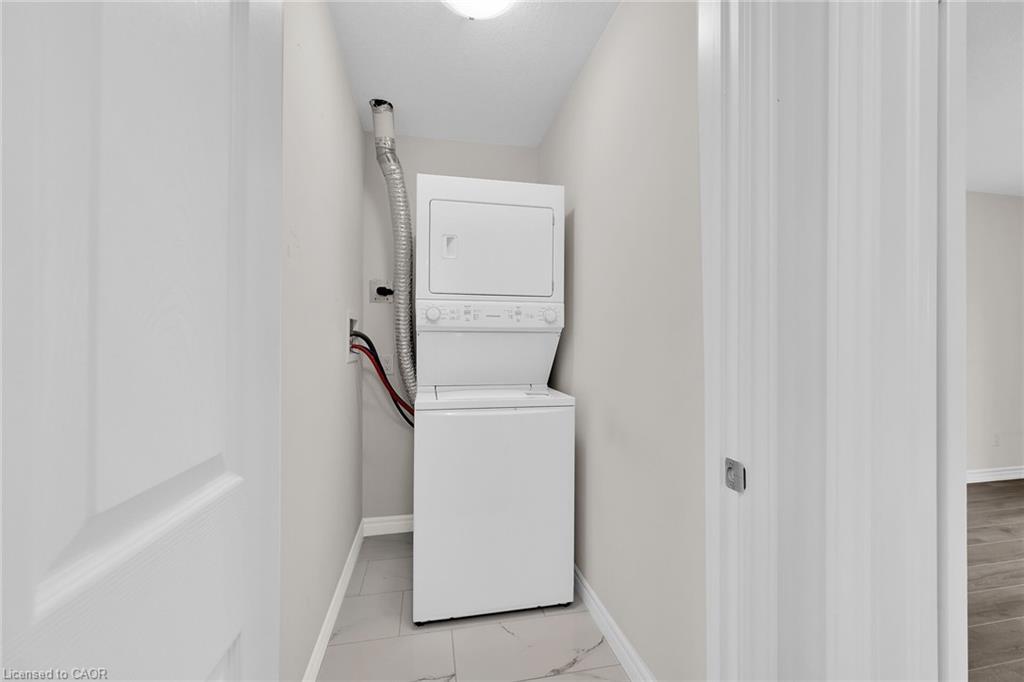 3C-164 Heiman Street, Kitchener, ON - Indoor Photo Showing Laundry Room