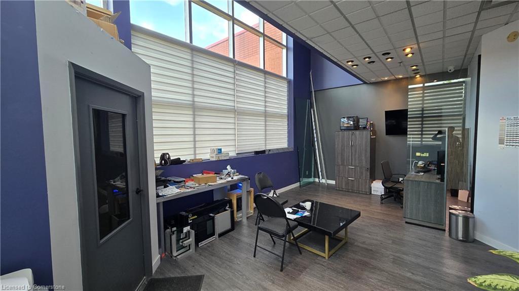 35-5100 South Service Road, Burlington, ON