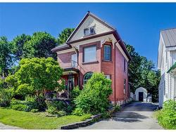 5 King Street Milverton, ON N0K 1M0