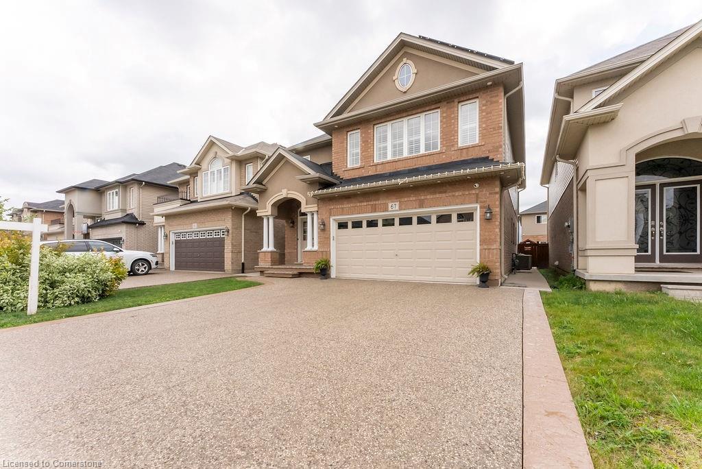 67 Bellroyal Crescent, Stoney Creek, ON - Outdoor With Facade