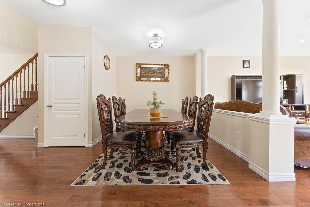 67 Bellroyal Crescent, Stoney Creek, ON - Indoor Photo Showing Dining Room