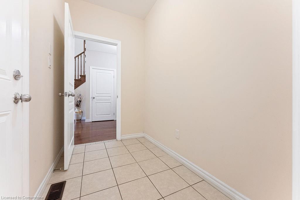 67 Bellroyal Crescent, Stoney Creek, ON - Indoor Photo Showing Other Room