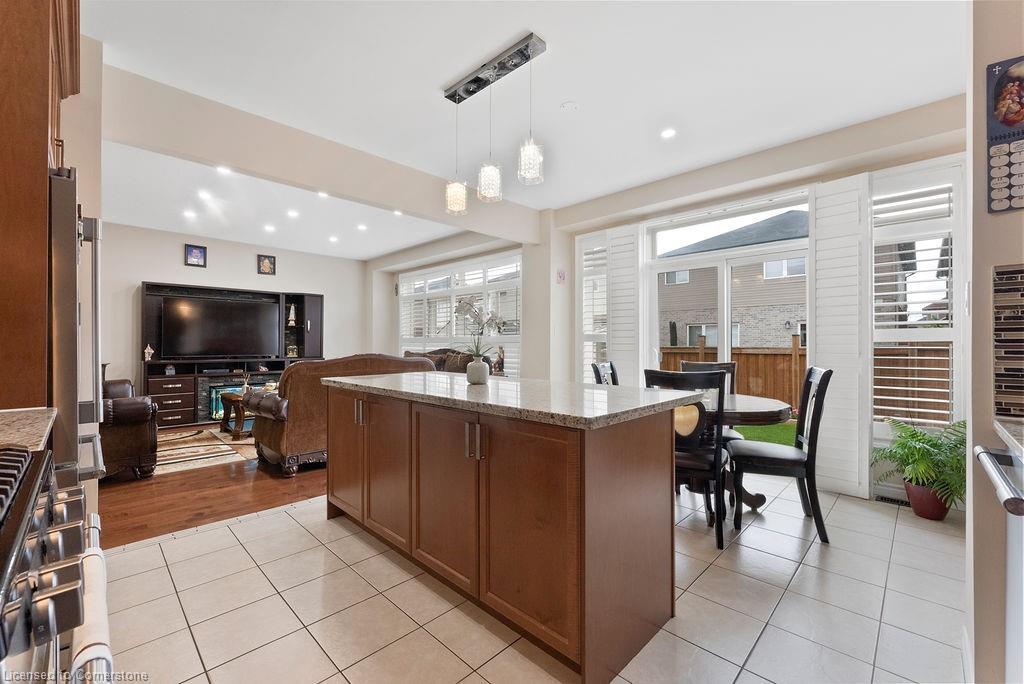 67 Bellroyal Crescent, Stoney Creek, ON - Indoor