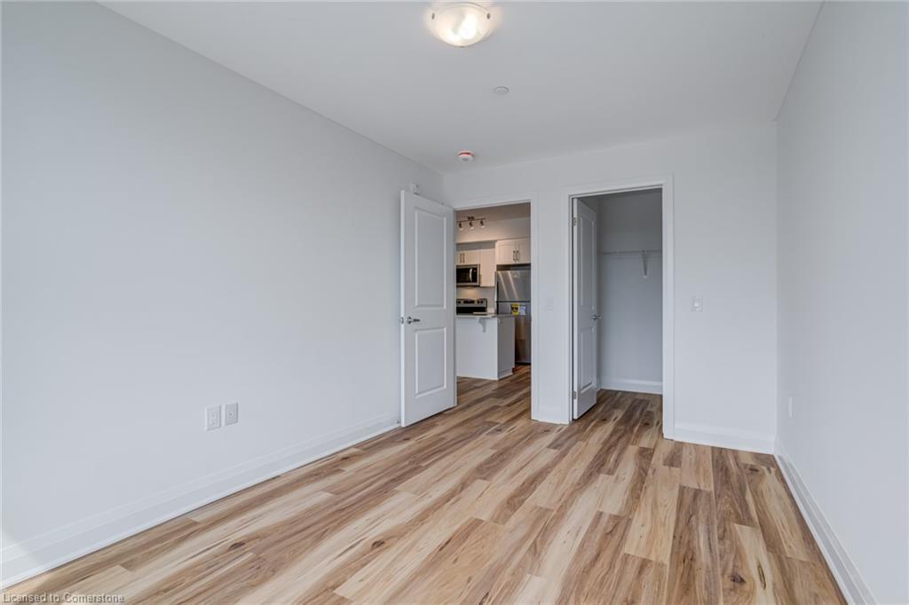 221-1936 Rymal Road E, Hamilton, ON - Indoor Photo Showing Other Room