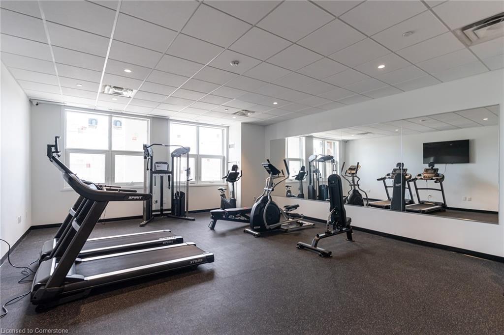 221-1936 Rymal Road E, Hamilton, ON - Indoor Photo Showing Gym Room