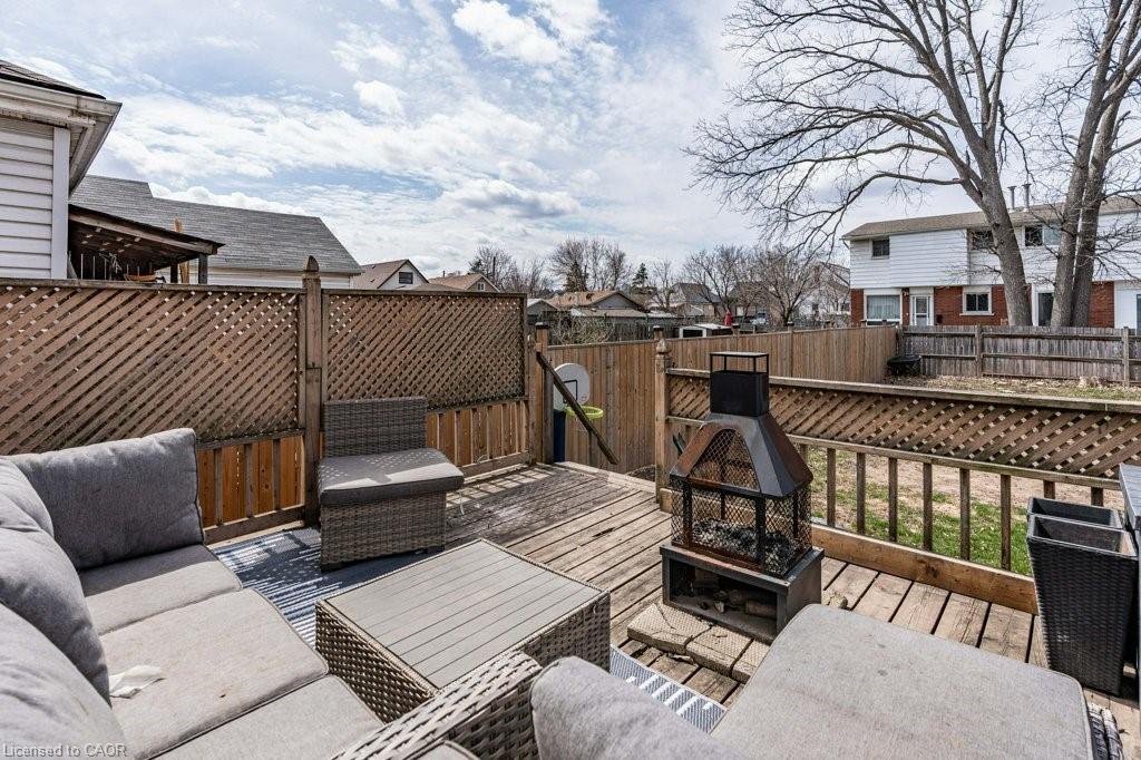 99 Robins Avenue, Hamilton, ON - Outdoor With Deck Patio Veranda With Exterior