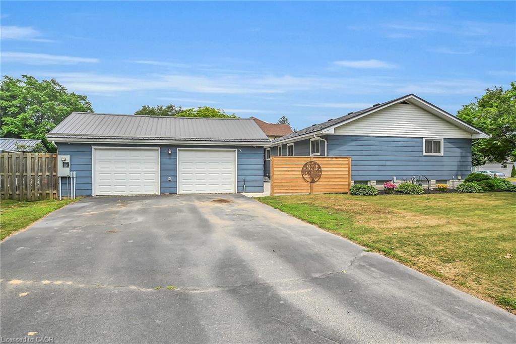 4 Clifford Street, Port Dover, ON - Outdoor